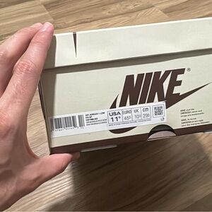 Travis Scott x Air Jordan 1 low Velvet Brown